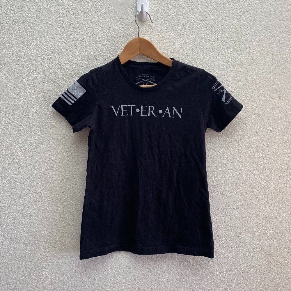 Grunt Style Veteran USA Military Black Color T-Shirt Size Small